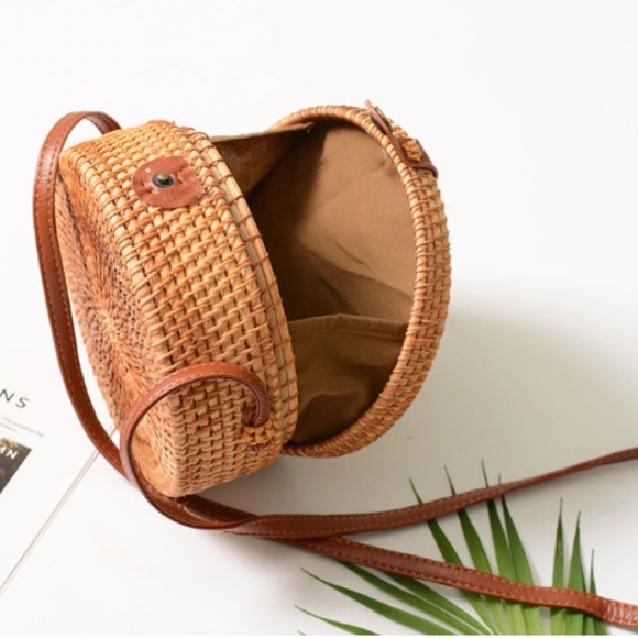 Handbags - Rattan Woven Wicker Purse!!